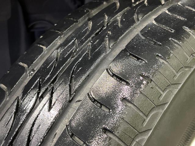 マーチ ボレロ　４ＷＤ　ＳＤナビ　禁煙車　スマートキー　ドラレコ　ＥＴＣ　オートエアコン　Ｂｌｕｅｔｏｏｔｈ　フルセグ　ＣＤ／ＤＶＤ再生（29枚目）