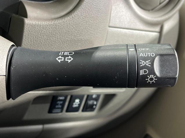 マーチ ボレロ　４ＷＤ　ＳＤナビ　禁煙車　スマートキー　ドラレコ　ＥＴＣ　オートエアコン　Ｂｌｕｅｔｏｏｔｈ　フルセグ　ＣＤ／ＤＶＤ再生（37枚目）