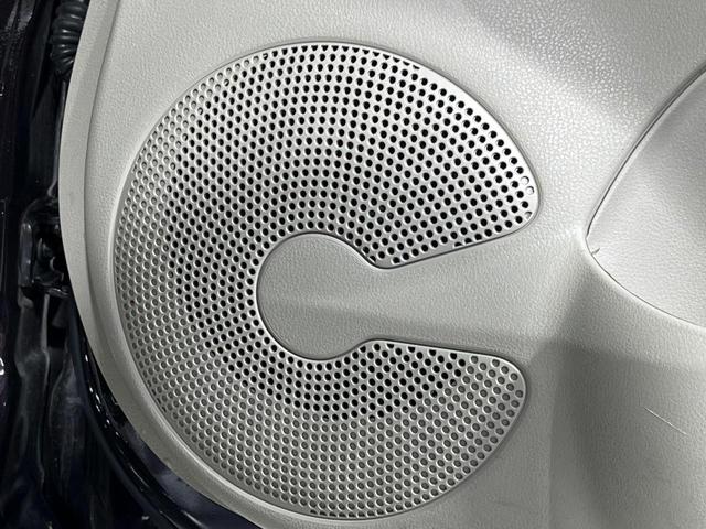 マーチ ボレロ　４ＷＤ　ＳＤナビ　禁煙車　スマートキー　ドラレコ　ＥＴＣ　オートエアコン　Ｂｌｕｅｔｏｏｔｈ　フルセグ　ＣＤ／ＤＶＤ再生（44枚目）