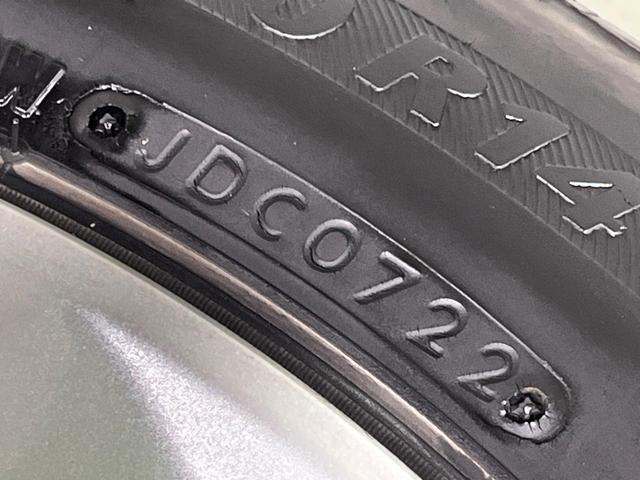 マーチ ボレロ　４ＷＤ　ＳＤナビ　禁煙車　スマートキー　ドラレコ　ＥＴＣ　オートエアコン　Ｂｌｕｅｔｏｏｔｈ　フルセグ　ＣＤ／ＤＶＤ再生（50枚目）