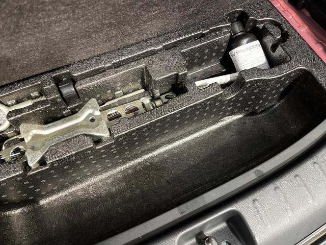 Ｎ－ＢＯＸカスタム ２トーンカラースタイル　ＧターボＳＳパッケージ　４ＷＤ　ターボ　両側電動スライドドア　純正ナビ　バックカメラ　シティブレーキアクティブシステム　禁煙車　シートヒーター　ドラレコ　デジタルインナーミラー　クルコン　ＥＴＣ　オートエアコン　オートライト（49枚目）