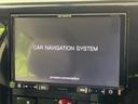 【ナビゲーション】目的地までしっかり案内してくれる使いやすいナビ。Ｂｌｕｅｔｏｏｔｈ接続すればお持ちのスマホやＭＰ３プレイヤーの音楽を再生可能！毎日の運転がさらに楽しくなります！！