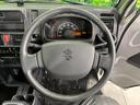 ステアリングも使用感が少なく、きれいな状態となっております♪