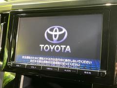 �ڽ��������ʥӡۿ͵��ν����ʥӤ������������ǥ�����ǽ�⽼�¤��Ƥ��ꡢ�£�������������³����Ф������Υ��ޥۤ�ͣУ��ץ쥤�䡼�β��ڤ������ǽ�������α�ž������˳ڤ����ʤ�ޤ����� 4