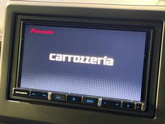 �ڥʥӥ�����������Ū�ϤޤǤ��ä�����⤷�Ƥ����Ȥ��䤹���ʥӡ��£�������������³����Ф������Υ��ޥۤ�ͣУ��ץ쥤�䡼�β��ڤ������ǽ�������α�ž������˳ڤ����ʤ�ޤ����� 4