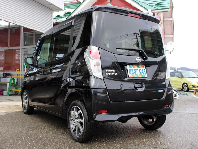 S 4WD アイドリングストップ搭載 CD ETC 両側スライドドア 運転席シートヒーター(7枚目)