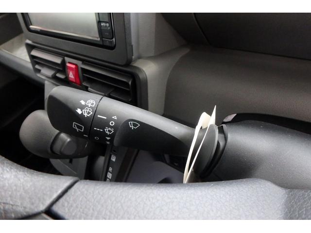 L 4WD ブレーキアシスト Bluetooth対応ナビ 地デジTV LEDヘッドライト(5枚目)