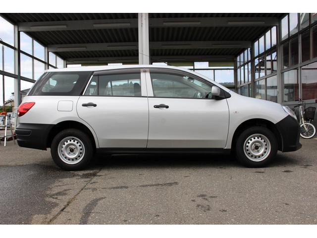 ＮＶ１５０ＡＤ ＶＥ　４ＷＤ　ナビ　キーレス　１００Ｖコンセント　中古スタッドレス付属　エマージェンシーブレーキレス車（4枚目）