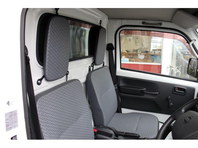 ＮＴ１００クリッパートラック ＤＸ　４ＷＤ　オートマ　エアコン　パワステ　幌付き（15枚目）