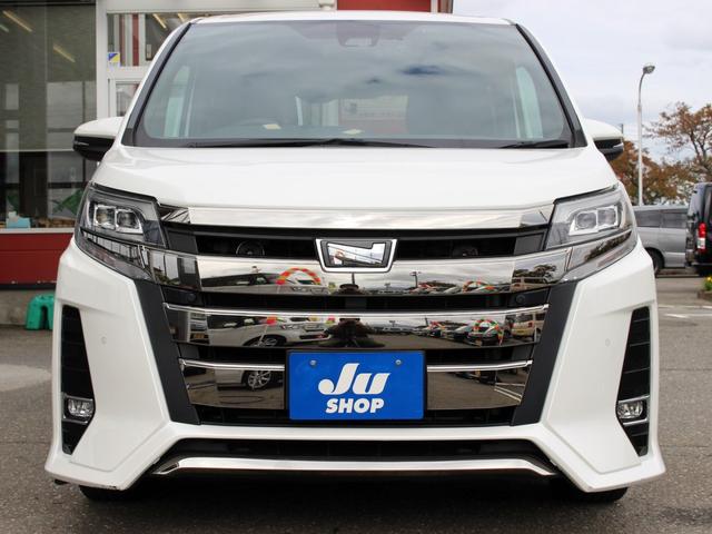 ノア Ｓｉ　ダブルバイビーＩＩ　４ＷＤ　３列シート８人乗り　両側オートスライドドア　ブレーキサポート　ナビ　リアフリップダウンモニター（9枚目）