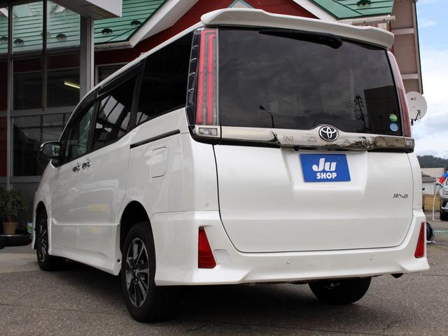 ノア Ｓｉ　ダブルバイビーＩＩ　４ＷＤ　３列シート８人乗り　両側オートスライドドア　ブレーキサポート　ナビ　リアフリップダウンモニター（13枚目）