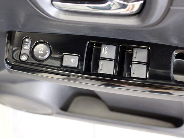 Ｎ－ＯＮＥ オリジナル　４ＷＤ　ホンダセンシングブレーキサポート　ブルートゥース対応社外ディスプレイオーディオ（16枚目）