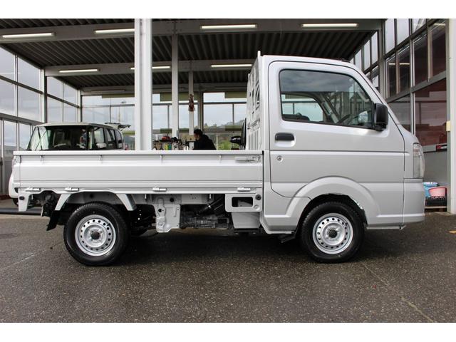 キャリイトラック ＫＣエアコン・パワステ　４ＷＤ　届出済み未使用車　ブレーキサポート　キーレス集中ドアロック（9枚目）