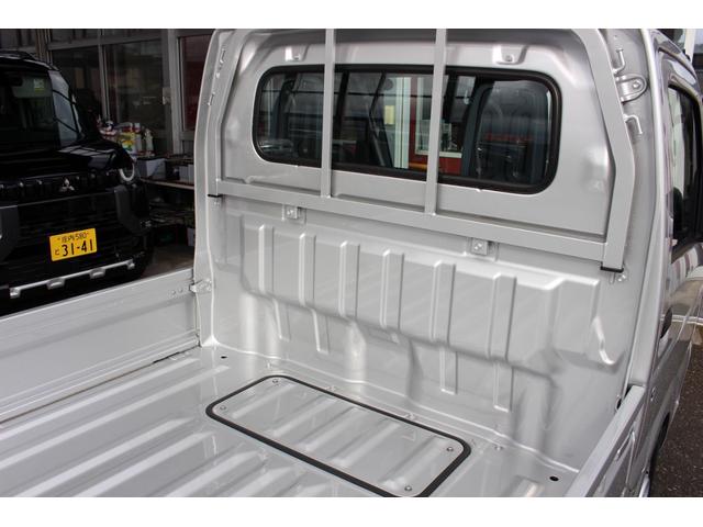 キャリイトラック ＫＣエアコン・パワステ　４ＷＤ　届出済み未使用車　ブレーキサポート　キーレス集中ドアロック（35枚目）