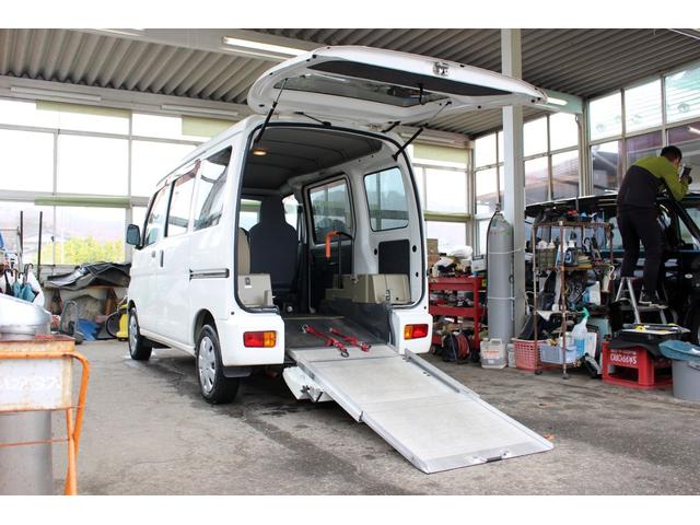 ハイゼットカーゴ 　スローパー　福祉車両　４ＷＤ　リアヒーター（6枚目）