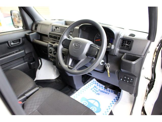 ハイゼットカーゴ ＤＸ　４ＷＤ　ブレーキサポート　パーキングソナー　リアヒーター（4枚目）