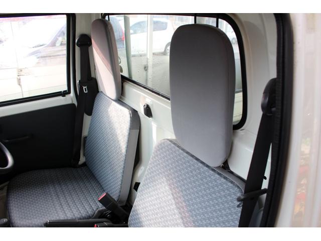 ハイゼットトラック エアコン・パワステ　スペシャル　４ＷＤ　エアコン　パワステ　荷台ゴムマット（7枚目）