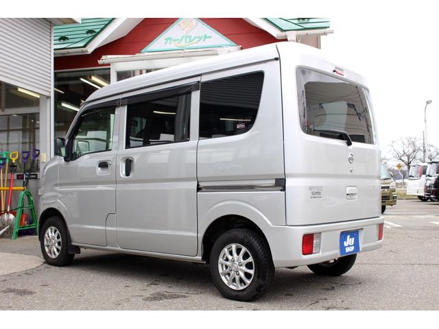 ＮＶ１００クリッパーバン ＤＸ　４ＷＤ　５速マニュアル　エアコン　パワステ　ナビ　バックカメラ　ＥＴＣ車載器（7枚目）