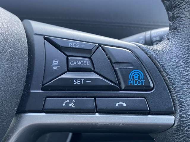 セレナ 1.2 e-POWER ハイウェイスター V プロパイロット 全周囲カメラ 純正前後ド(10枚目)