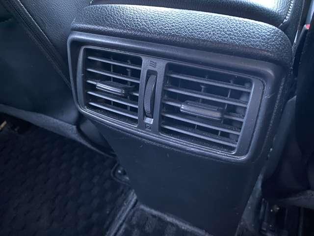 エクストレイル ２．０　モード・プレミア　ハイブリッド　オーテック　３０ｔｈ　アニバーサリー　４ＷＤ（17枚目）