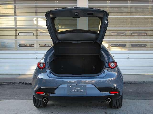 ＭＡＺＤＡ３ファストバック １．５　１５Ｓ　レトロスポーツエディション　・クルージング＆トラフィック・サポート（17枚目）