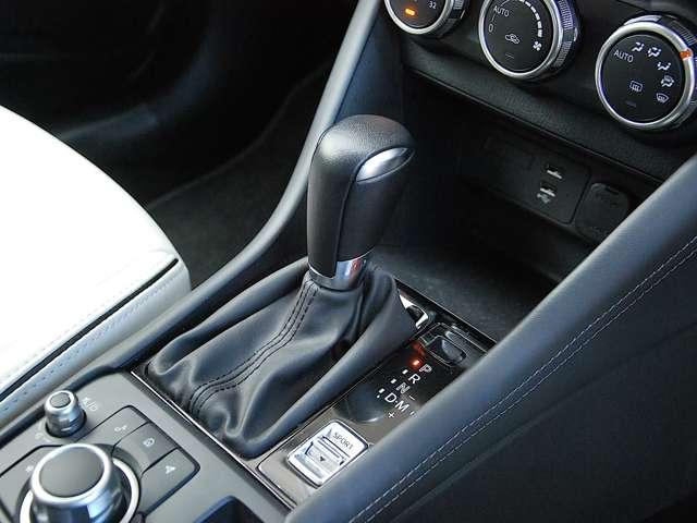 CX-3 1.5 15S アーバン ドレッサー ・スーパーUVカットガラス(フロントドア)・(12枚目)