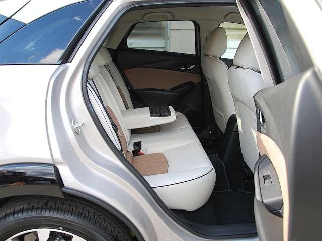 CX-3 1.5 15S アーバン ドレッサー ・スーパーUVカットガラス(フロントドア)・(16枚目)