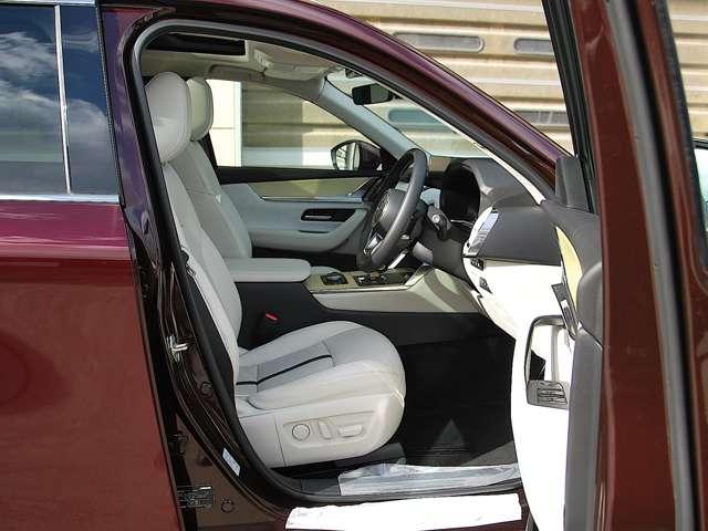 ＣＸ－８０ ３．３　ＸＤハイブリッド　エクスクルーシブ　モダン　ディーゼ　６人乗り仕様・セカンドシート（16枚目）