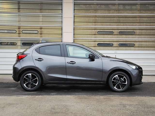 �������炩�ɉj���{�f�B�T�C�h�B�ʂ̂�炬���`���A�[�e�B�X�e�B�b�N�Ȏp���f�G�ł��B�k���������@�����������@�����@���������@�����������D�@�`���������������@���������@�����������@�����@�����������������D