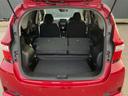 シートを倒して広々ラゲッジスペースの完成。使い方は自由