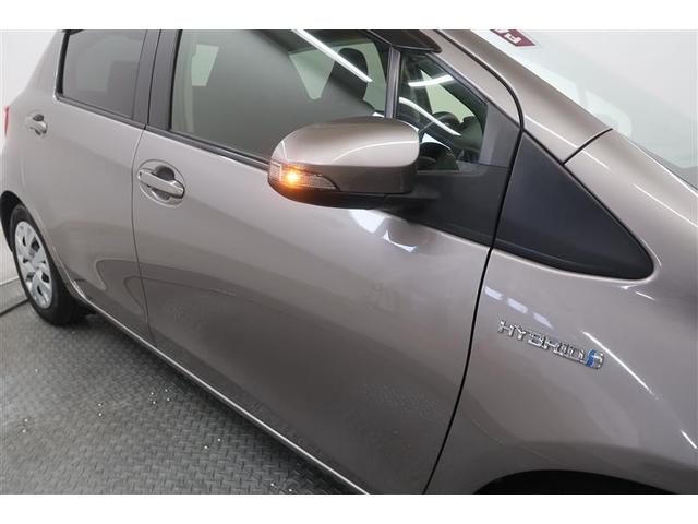 ヴィッツ ハイブリッドＵ　フルセグ　メモリーナビ　ＤＶＤ再生　バックカメラ　衝突被害軽減システム　ＥＴＣ　ドラレコ　ワンオーナー　記録簿（33枚目）