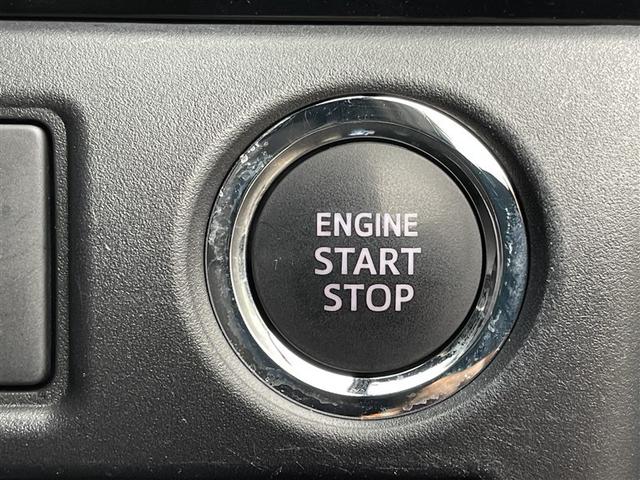 ノア Ｓｉ　４ＷＤ　フルセグ　メモリーナビ　ＤＶＤ再生　後席モニター　バックカメラ　衝突被害軽減システム　ＥＴＣ　両側電動スライド　ＬＥＤヘッドランプ　乗車定員７人　３列シート　ワンオーナー　記録簿（15枚目）