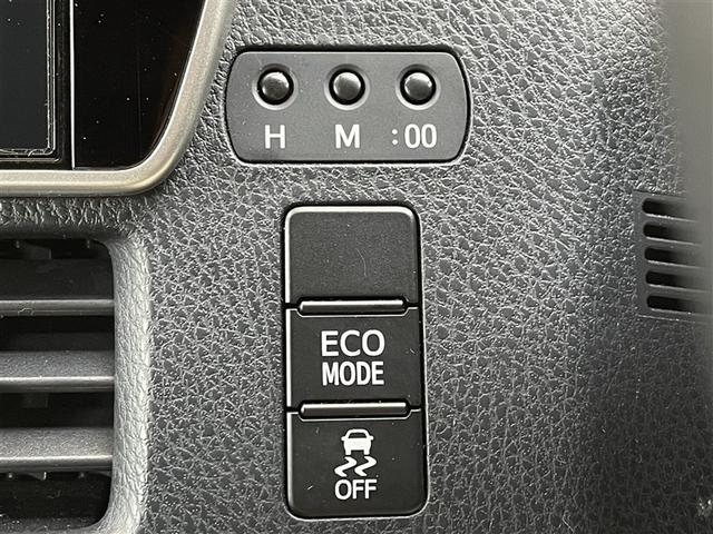 ノア Ｓｉ　４ＷＤ　フルセグ　メモリーナビ　ＤＶＤ再生　後席モニター　バックカメラ　衝突被害軽減システム　ＥＴＣ　両側電動スライド　ＬＥＤヘッドランプ　乗車定員７人　３列シート　ワンオーナー　記録簿（20枚目）