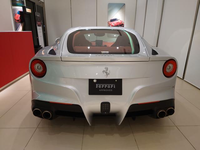 フェラーリ Ｆ１２ベルリネッタ