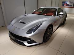 Ｆ１２ベルリネッタ ベースグレード　Ｄ車　フロントサスペンションリフター　スクーデリアフェラーリシールド　２０インチグリージョホイール 0900403A30201228W001 3