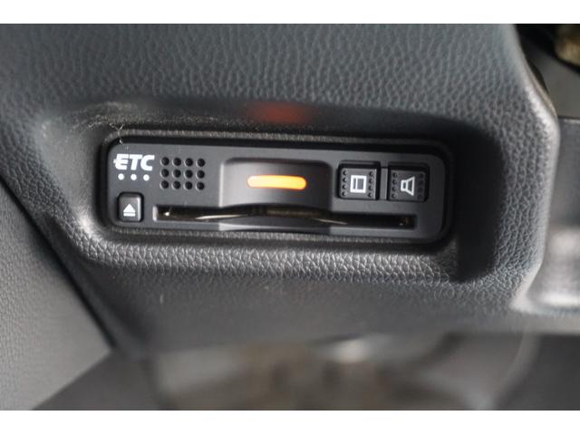 S ホンダセンシング 4WD 8インチナビTV レーンキープ レーダークルーズ バックカメラ LEDオートライト LEDフォグ プラズマクラスター スマートキー エンジンスターター ETC スマートキー ドラレコ(19枚目)