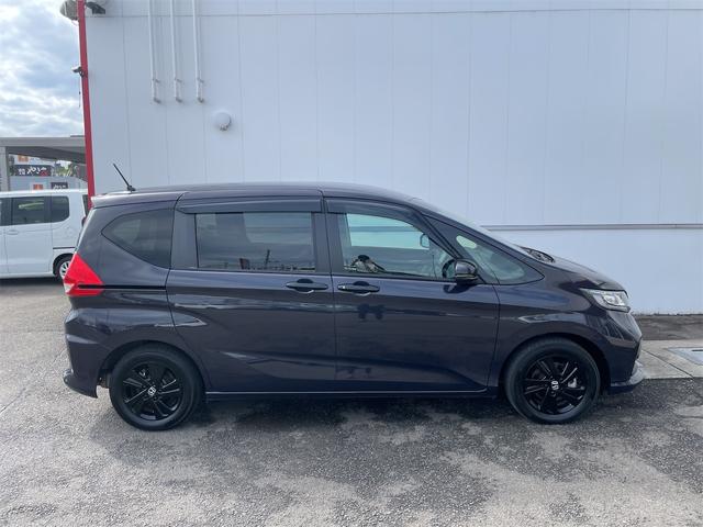 フリード+ハイブリッド ハイブリッドGブラックスタイル 禁煙1オーナー ホンダセンシング 純正TVナビBカメラ レーダークルーズ レーンキープ 両側PWスライド LEDオートライト シートヒーター フルフラット 電格ミラー スマートキー ETC(16枚目)