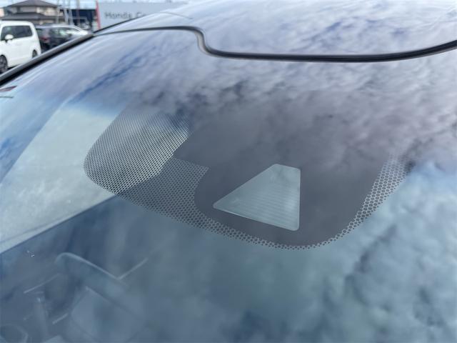 フリード+ハイブリッド ハイブリッドGブラックスタイル 禁煙1オーナー ホンダセンシング 純正TVナビBカメラ レーダークルーズ レーンキープ 両側PWスライド LEDオートライト シートヒーター フルフラット 電格ミラー スマートキー ETC(74枚目)