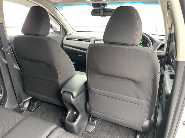 ヴェゼル HV X・ホンダセンシングブリリアントスタイルED 2年保証 4WD 禁煙1オーナー ナビTVBカメラ クリアランスソナー レーダークルーズ・レーンキープ LEDオートライト LEDフォグ シートヒーター ETC HDMI USB Bluetooth(31枚目)