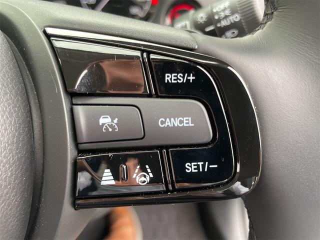 ヴェゼル e:HEV X・HuNTパッケージ 当社デモカー ホンダセンシング レーダークルーズ・レーンキープ ナビTVBカメラ ETC2.0 ルーフレール LEDオートハイビーム ハーフレザーシート パーキングセンサー USB Bluetooth(40枚目)