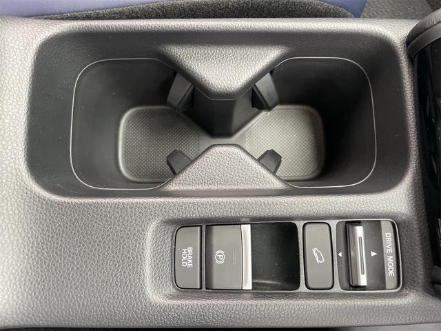 ヴェゼル e:HEV X・HuNTパッケージ 当社デモカー ホンダセンシング レーダークルーズ・レーンキープ ナビTVBカメラ ETC2.0 ルーフレール LEDオートハイビーム ハーフレザーシート パーキングセンサー USB Bluetooth(50枚目)