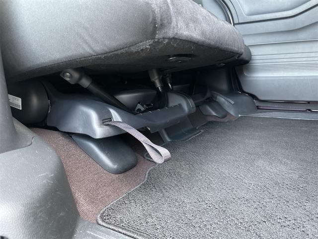 N-BOXカスタム G・Lホンダセンシング ナビTVBカメラ Blutooth レーンキープ アダプティブクルーズ 衝突軽減装置 LEDオートハイビーム PWスライドドア スマートキー USB ETC 禁煙車 サイドエアバック 横滑り防止装置(30枚目)