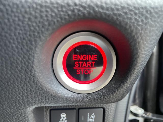 N-BOXカスタム G・Lホンダセンシング ナビTVBカメラ Blutooth レーンキープ アダプティブクルーズ 衝突軽減装置 LEDオートハイビーム PWスライドドア スマートキー USB ETC 禁煙車 サイドエアバック 横滑り防止装置(42枚目)