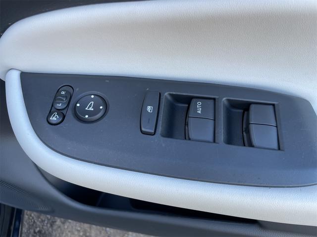 フィット ｅ：ＨＥＶホーム　禁煙１オーナー　プレミアムライトグレーインテリア　ホンダセンシング　レーンキープ　レーダークルーズ　ナビＴＶ　Ｂｌｕｔｏｏｔｈ　ＬＥＤオートハイビーム　パーキングセンサー　ＥＴＣ　ＵＳＢ　スマートキー（32枚目）