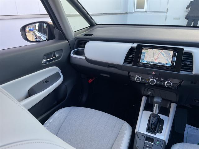 フィット ｅ：ＨＥＶホーム　禁煙１オーナー　プレミアムライトグレーインテリア　ホンダセンシング　レーンキープ　レーダークルーズ　ナビＴＶ　Ｂｌｕｔｏｏｔｈ　ＬＥＤオートハイビーム　パーキングセンサー　ＥＴＣ　ＵＳＢ　スマートキー（35枚目）