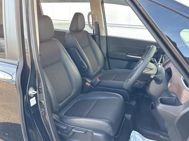 フリード＋ハイブリッド ハイブリッド・クロスター　ホンダセンシング　レーダークルーズ　レーンキープ　純正９インチナビＴＶＢカメラ　Ｂｌｕｔｏｏｔｈ　前後ドラレコ　ルーフレール　シートヒーター　ＬＥＤオートライト　ＥＴＣ　ＵＳＢ　両側ＰＷスライド（20枚目）