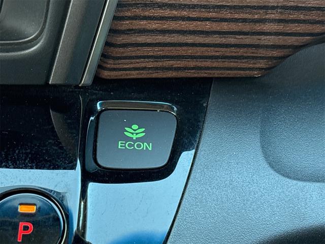 フリード＋ハイブリッド ハイブリッド・クロスター　ホンダセンシング　レーダークルーズ　レーンキープ　純正９インチナビＴＶＢカメラ　Ｂｌｕｔｏｏｔｈ　前後ドラレコ　ルーフレール　シートヒーター　ＬＥＤオートライト　ＥＴＣ　ＵＳＢ　両側ＰＷスライド（47枚目）