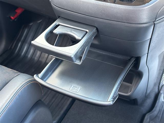 フリード＋ハイブリッド ハイブリッド・クロスター　ホンダセンシング　レーダークルーズ　レーンキープ　純正９インチナビＴＶＢカメラ　Ｂｌｕｔｏｏｔｈ　前後ドラレコ　ルーフレール　シートヒーター　ＬＥＤオートライト　ＥＴＣ　ＵＳＢ　両側ＰＷスライド（51枚目）