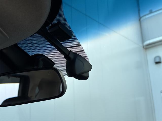 フリード＋ハイブリッド ハイブリッド・クロスター　ホンダセンシング　レーダークルーズ　レーンキープ　純正９インチナビＴＶＢカメラ　Ｂｌｕｔｏｏｔｈ　前後ドラレコ　ルーフレール　シートヒーター　ＬＥＤオートライト　ＥＴＣ　ＵＳＢ　両側ＰＷスライド（54枚目）