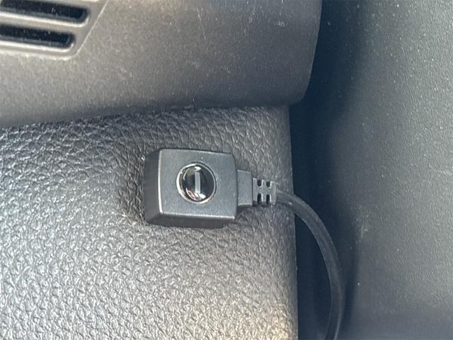 ヴェゼル e:HEV X 純正8インチナビTVBカメラ Blutooth DVD 前後ドラレコ ホンダセンシング レーダークルーズ レーンキープ LEDオートハイビーム ETC USB スマートキー 禁煙車 パーキングセンサー(40枚目)